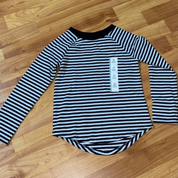 Cat & Jack Other - 🍀NWT Sz 5T black & white stripe Cat & Jack